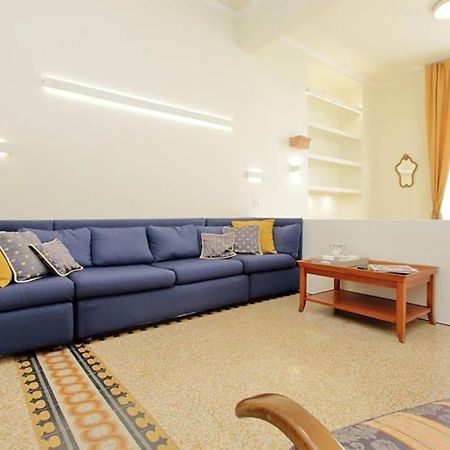 Elegant Apartment In The Heart Of Rome-Navona Area Exterior photo