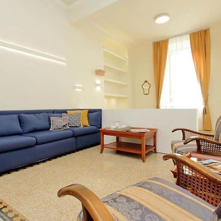 Elegant Apartment In The Heart Of Rome-Navona Area Exterior photo