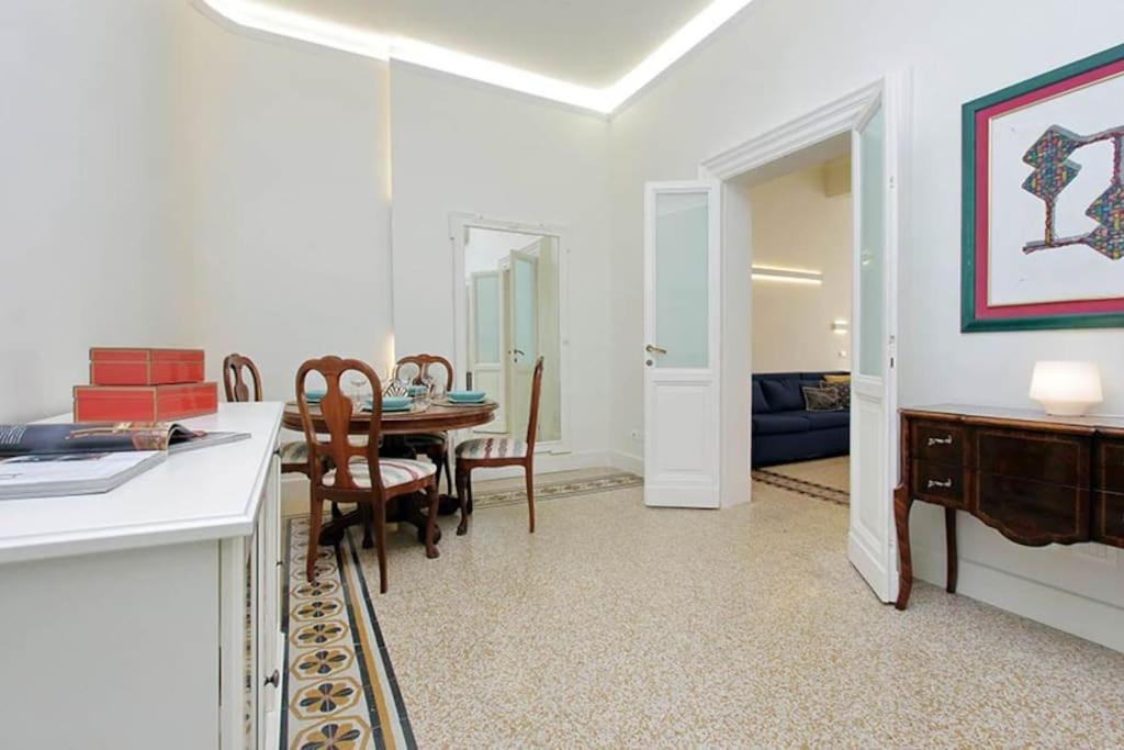 Elegant Apartment In The Heart Of Rome-Navona Area Exterior photo
