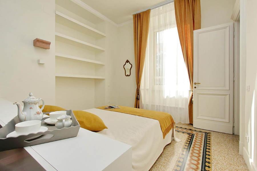 Elegant Apartment In The Heart Of Rome-Navona Area Exterior photo
